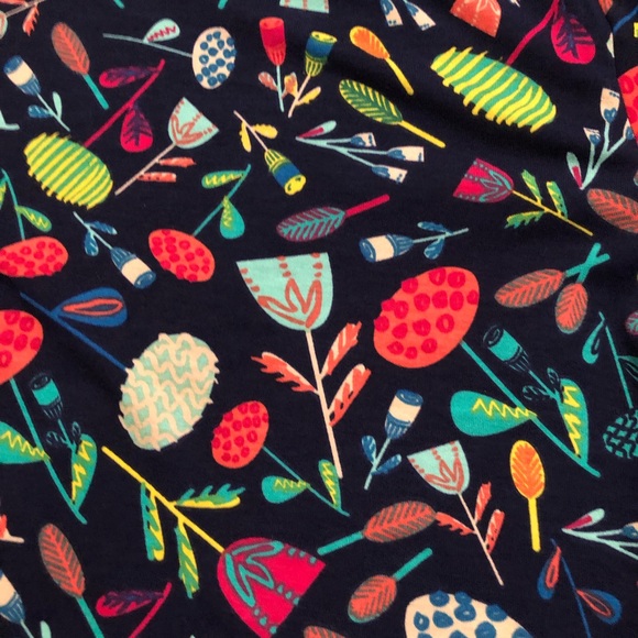 Brand new Lularoe Gigi - Picture 3 of 3